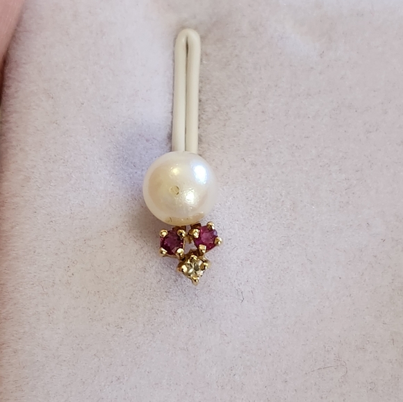 Ruby, pearl and diamond earrings in 18k gold. - Picture 6 of 10